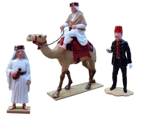 1303 + 1304 - Lawrence of Arabia 1916-1918 and Major-General Charles George Gordon CB