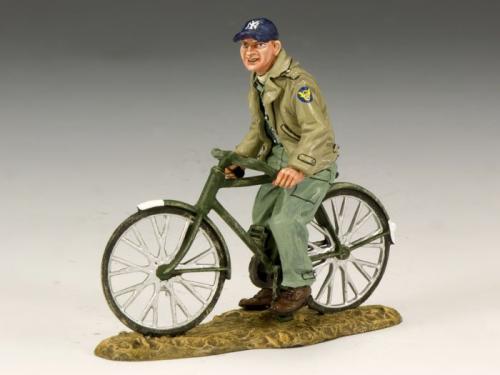 AF016 - Ground Crew on Bicycle