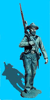 C03 - Advancing - Rifle on shoulder. 54mm Confederate Infantry (unpainted kit.) - EN STOCK