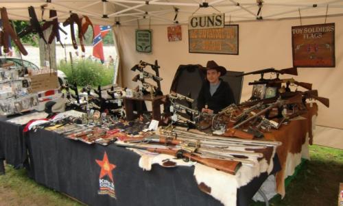 Chièvres 2016 - American Market - Stand du Royaume du Soldat et Laurent