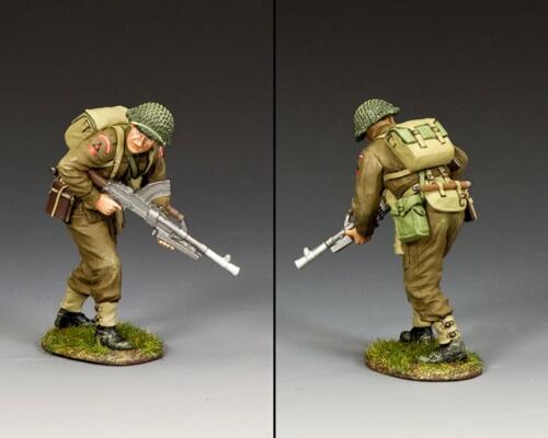 DD340(G) - Advancing Bren Gunner (with Grass Base) 