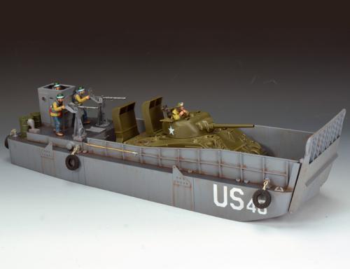 DD393 - US Navy LCM 3 Landing Craft Mechansed 48