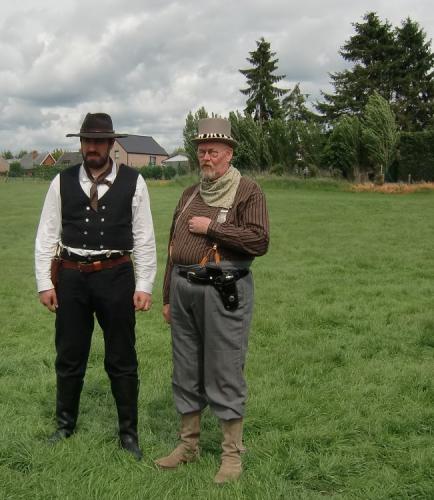 Erquelinnes 2015 - Old West Men