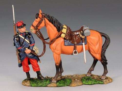 FW067 - Poilu attending to a General’s Horse
