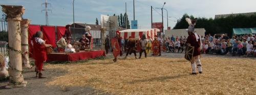 Gouy-lez-Piéton 2014 - Combats - Vue générale - préparation du combat