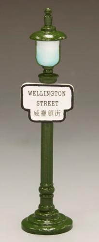 HK196 - Street Sign Lamppost Wellington Street