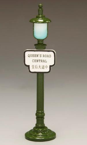 HK199 - Street Sign Lamppost Queen s Road Central