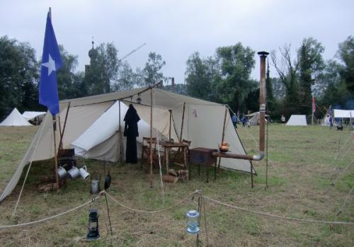 Havré 2014 - vue d'un campement 