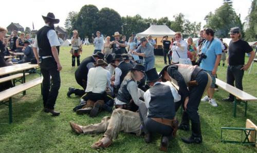 Havré 2015 - Bagarre au saloon 