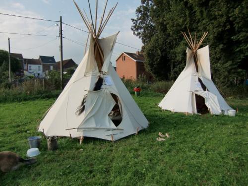 Havré 2016 - campement - tipis indiens 