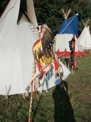 Havré 2018 - Campement indien ... plumes