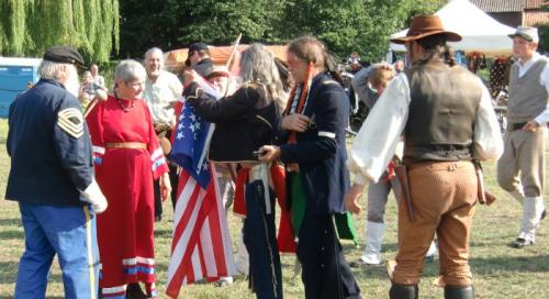 Havré 2018 - Les indiesn ... prise du drapeau