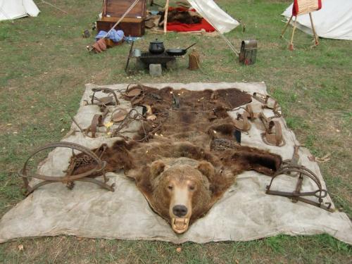 Havré 2019 - Camp ... Pauvre ours pris au piège