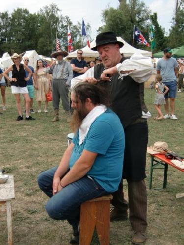 Havré 2019 - le coiffeur et le coiffé ... si on peut dire