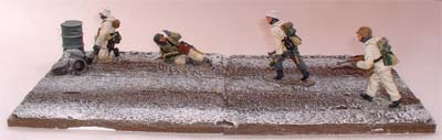 JG Miniatures - JGBBG06 - Diorama base with King & Country Soldiers (BBG006)