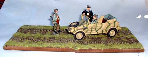 JG Miniatures - EB1 - Tank tracks - diorama avec figurines King and Country au 1-30ème