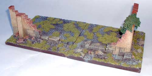 JG Miniatures - EB6 - Ruined Garden Wall