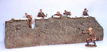 JG Miniatures - M07 - WW1 trench section front (1914-1918 tranchée avant) - diorama with King and Country soldiers - Article EPUISE mais 1 dernier exemplaire en stock