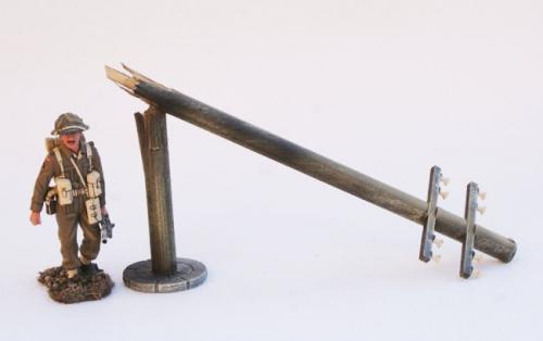 JG Miniatures - M16 - Telegraph Pole Manager