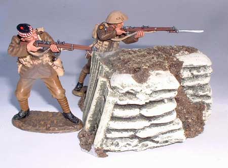 JG Miniatures - M28 b - Sandbagged Internal Corner - diorama avec figurines King and Country au 1-30ème