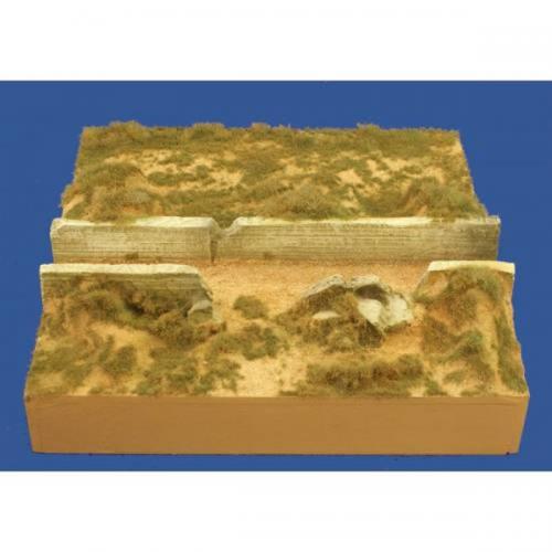 JG Miniatures - M52 d - D-day foreshore section with sea wall