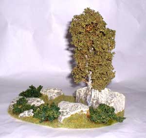 JG Miniatures - S12 - Small dioarama with birch tree, rocks and bushes
