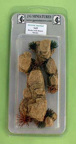 JG Miniatures - S45 - Rocks with desert shrubs