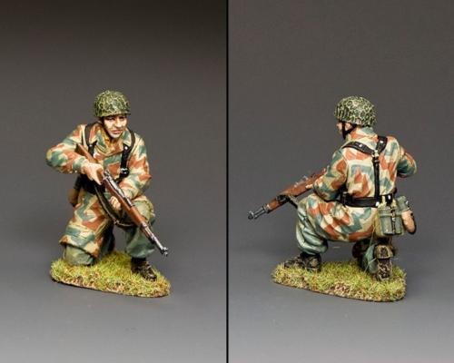 LW084 - Fallschirmläger Kneeling Rifleman 