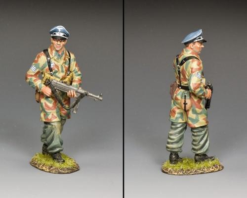 LW086 - Fallschirmjäger - Officer with MP40 