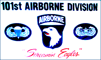 MF021 - 101st Airborne Flag - Screaming Eagles (White) - Drapeau de la 101ème Aiborne - Screaming Eagles (Blanc) - EN STOCK