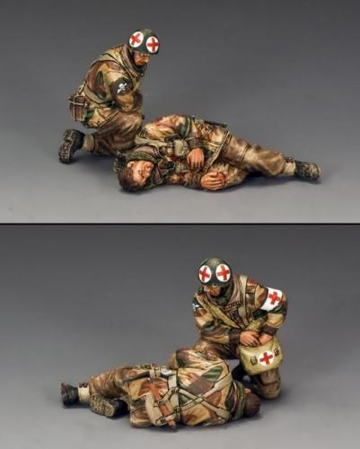 MG056(P) - Medic and Wounded Para