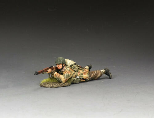 MG090 - Para lying Prone Firing Rifle 