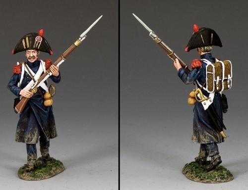 NA390 - Bicorne Grenadier Advancing