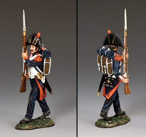 NA391 - French Bicorne Guard Advancing (Shoulder Arms) 