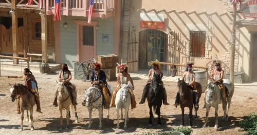OK Corral - spectacle Custer the last hunt 