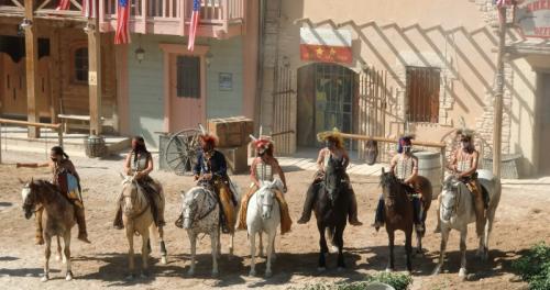 OK Corral - spectacle Custer the last hunt 