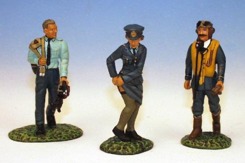 RAF3 - Air Wars 1939-1945 - RAF Two Pilots with WAAF 