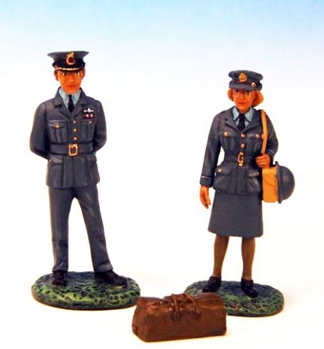 RAF7 - Air Wars 1939-1945 - Air Commodore and WAAF 