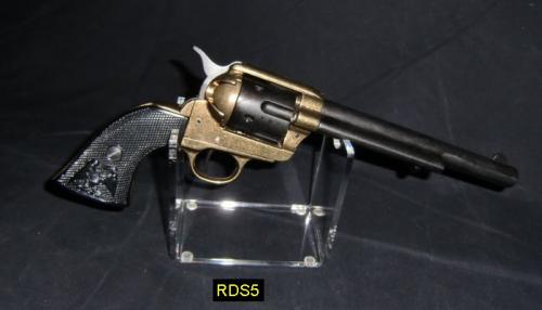 RDS5 - Pistol Stand - présentoir pour armes de poing avec un Colt fabriqué par DENIX - EN STOCK