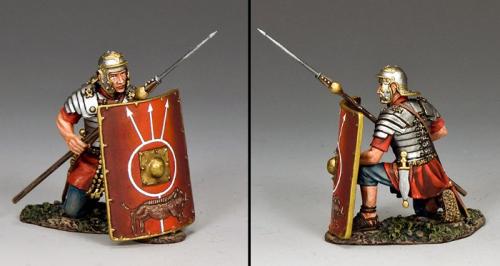 ROM024 - Roman Soldier Kneeling with Pilum