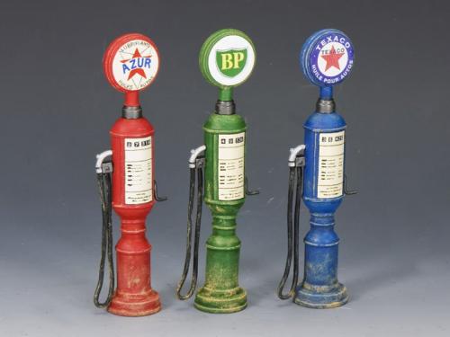 SP052 - Petrol  Gas Pumps (set of 3)
