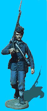 U01 - Walking with Rifle over shoulder. 54mm Union infantry (unpainted kit) - EN STOCK