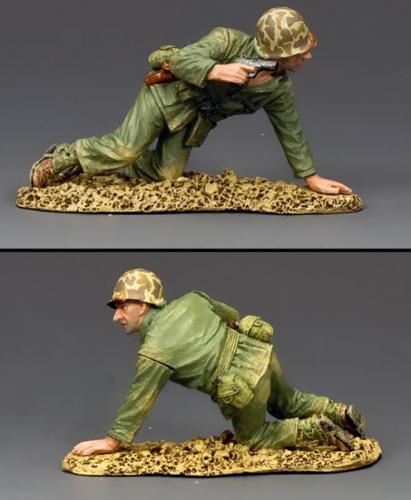 USMC046 - Kneeling Marine with Pistol