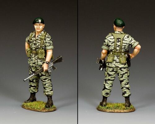 VN139 - Green Beret Colonel in Tiger-Stripes 